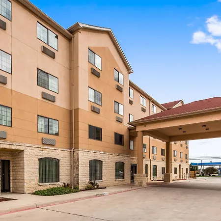 Best Western Windsor Pointe Hotel & Suites-Frost Bank Center-3